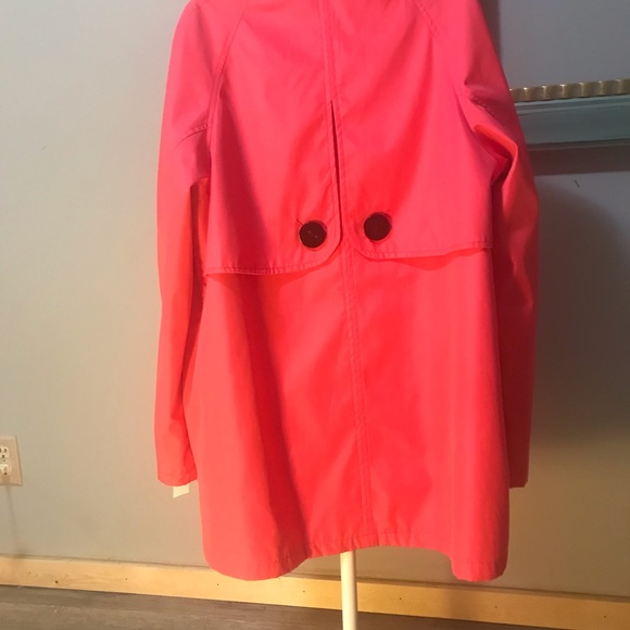 Size XL Red Coral Collections light weight coat. - Picture 2 of 3